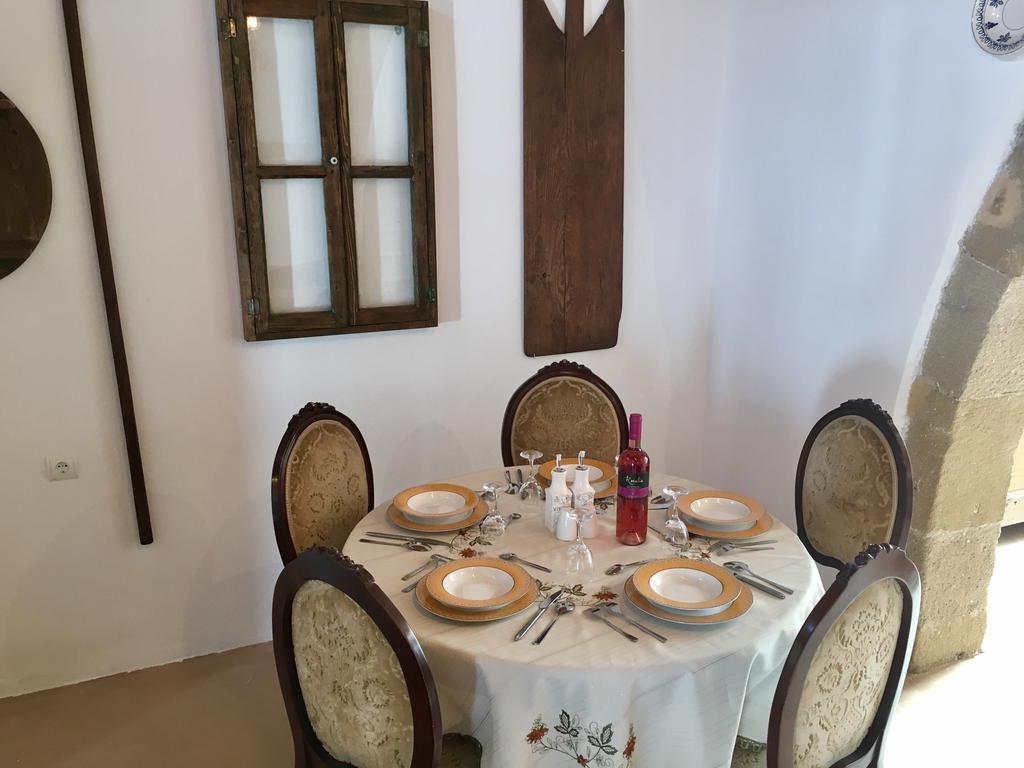Anemos Traditional * Archangelos (Rhodes)