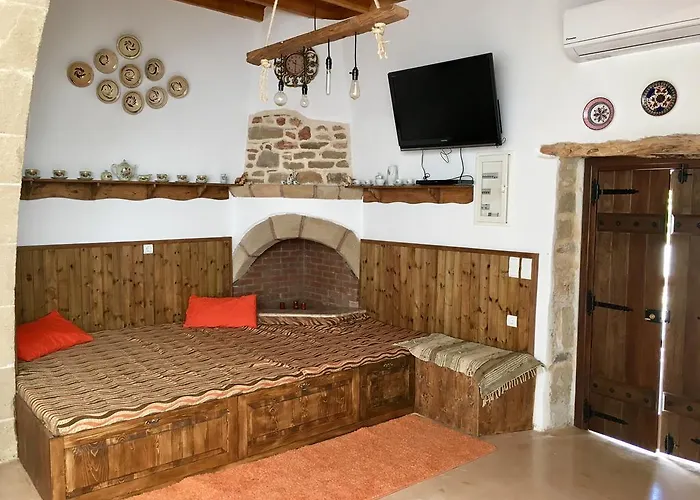 Anemos Traditional Villa